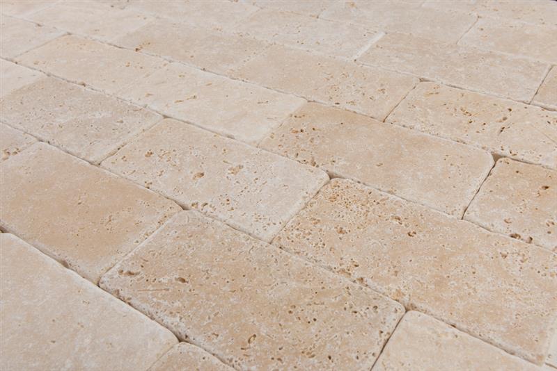 20222409-112220-light-travertine-cc-tumbled-1-quality